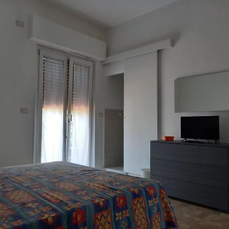 B&B La Vela Villa Rosa Di Martinsicuro Buitenkant foto