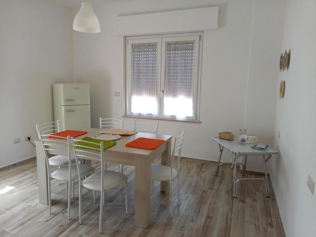 B&B La Vela Villa Rosa Di Martinsicuro Buitenkant foto