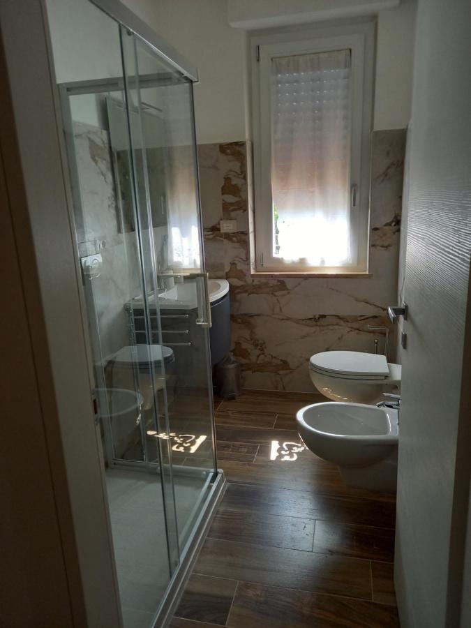 B&B La Vela Villa Rosa Di Martinsicuro Buitenkant foto